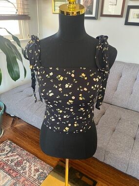 Reformation Black Floral Tie-Strap Square Neck Crop Top Size 2